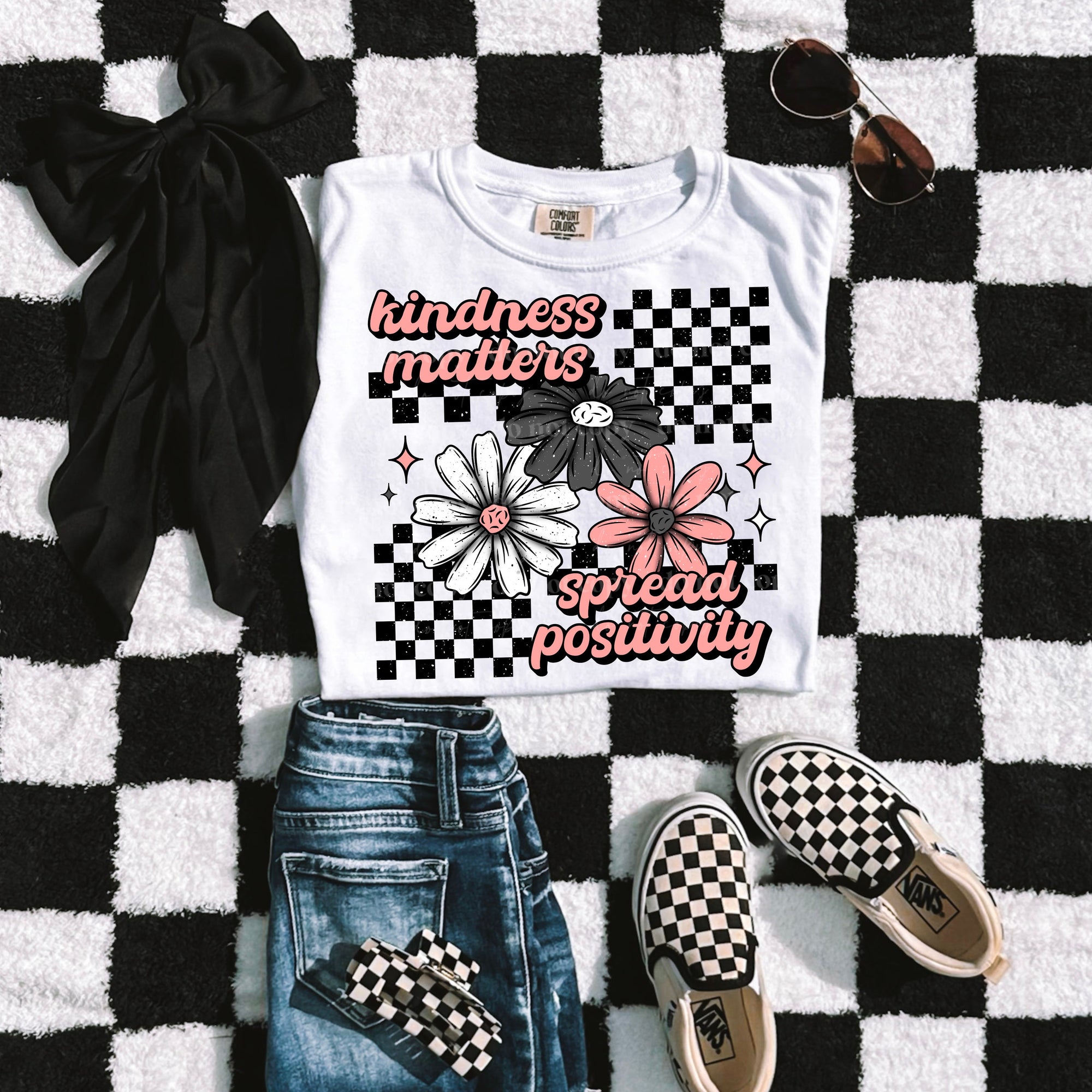 KINDNESS MATTERS TEE