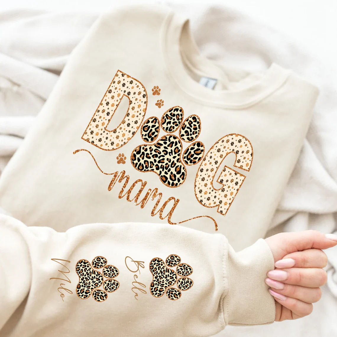 DOG MOM SWEATSHIRT W/ SLEEVE PRINT